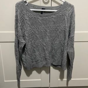 Women’s sweater size small